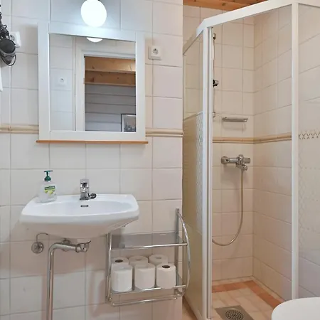 Lucky Incl Wifi, Sauna, Ac And Outdoor Jacuzzi With Extra Fee 列维