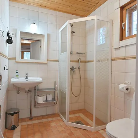 וילה Lucky Incl Wifi, Sauna, Ac, Fire Wood לוי
